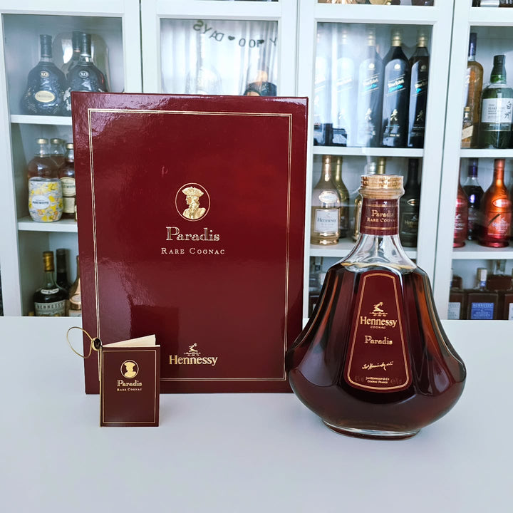 Hennessy Paradis and X.O — Version and Storage Review reference image for identification and condition review