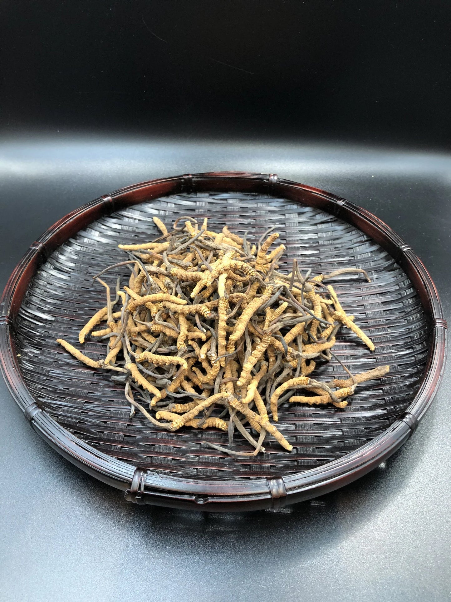 香港地區專業回收冬蟲夏草 高價上門回收同仁堂冬蟲夏草