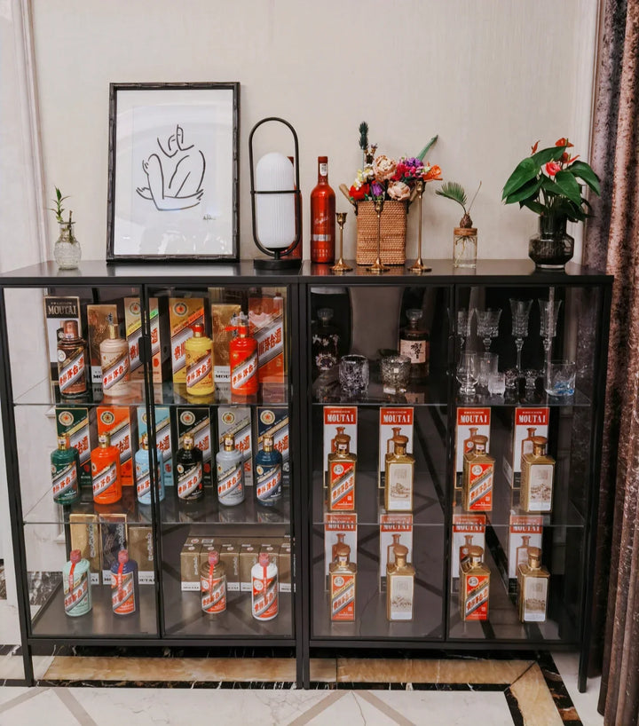 Moutai Commemorative Sets: Theme, Batch, Carton Matching and Accessories reference image for identification and condition