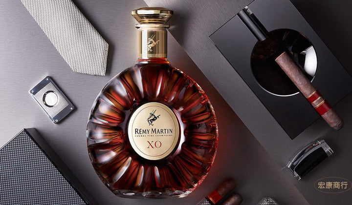 Hennessy, Martell and Rémy Martin: Common Cognac Expressions and Bottles reference image for identification and condition