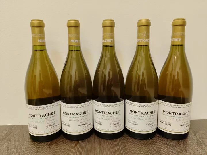 DRC Montrachet: Reading Vintage, Label and Fill Level reference image for identification and condition review