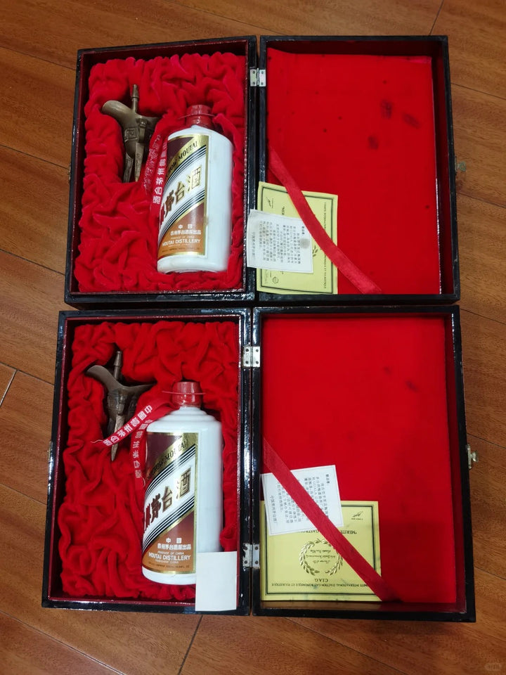 木盒珍品茅台酒