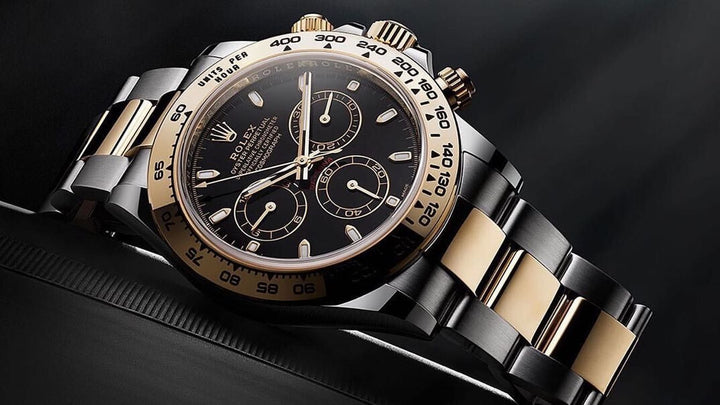 Rolex Submariner vs Daytona: Reference, Year and Accessories reference image for identification and condition review