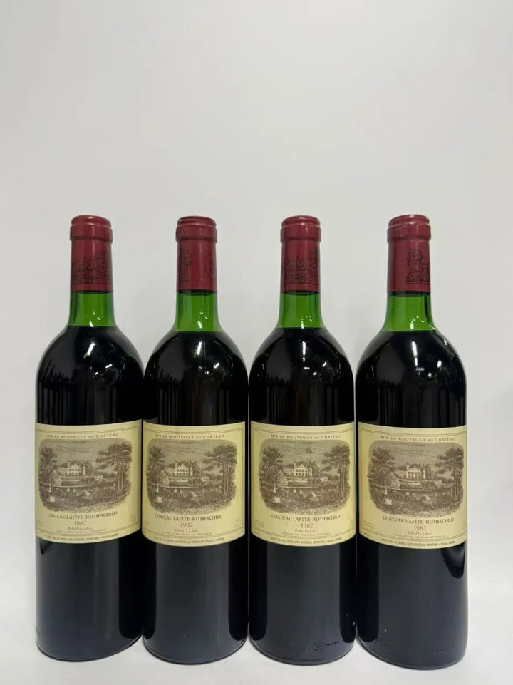 1982 Lafite: Checking Vintage, Volume and Fill Level reference image for identification and condition review