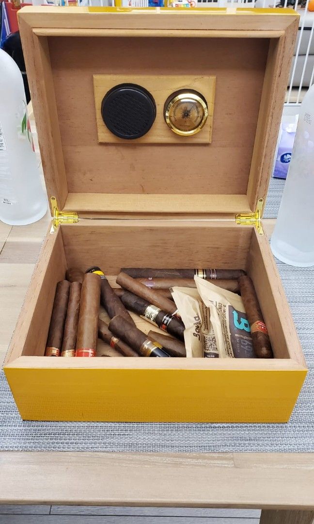 雪茄收購商 古巴雪茄Cigar 回收高希霸（Cohi… 瓶身正面照｜宏康酒行回收參考